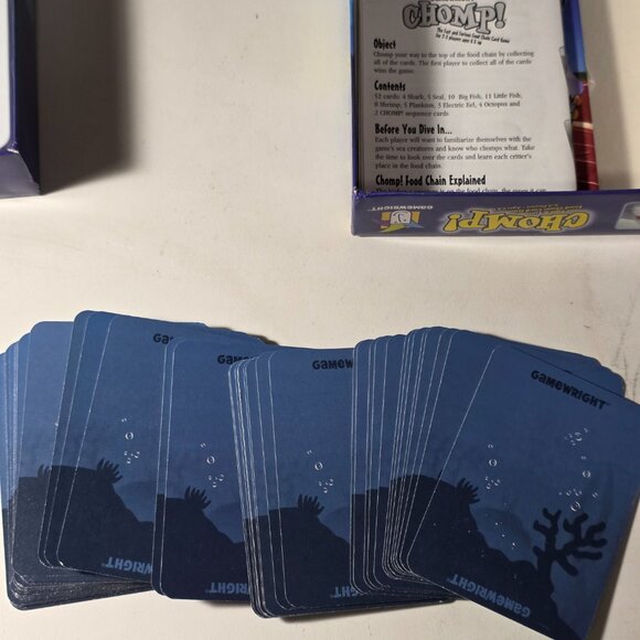 Chomp! Gamewright Food Chain Card Game - Picture 5 of 5